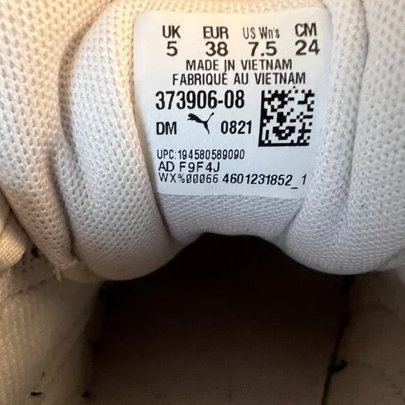 Tretorn Rawlins Sneaker - Womens (lightly used) - Picture 3 of 3